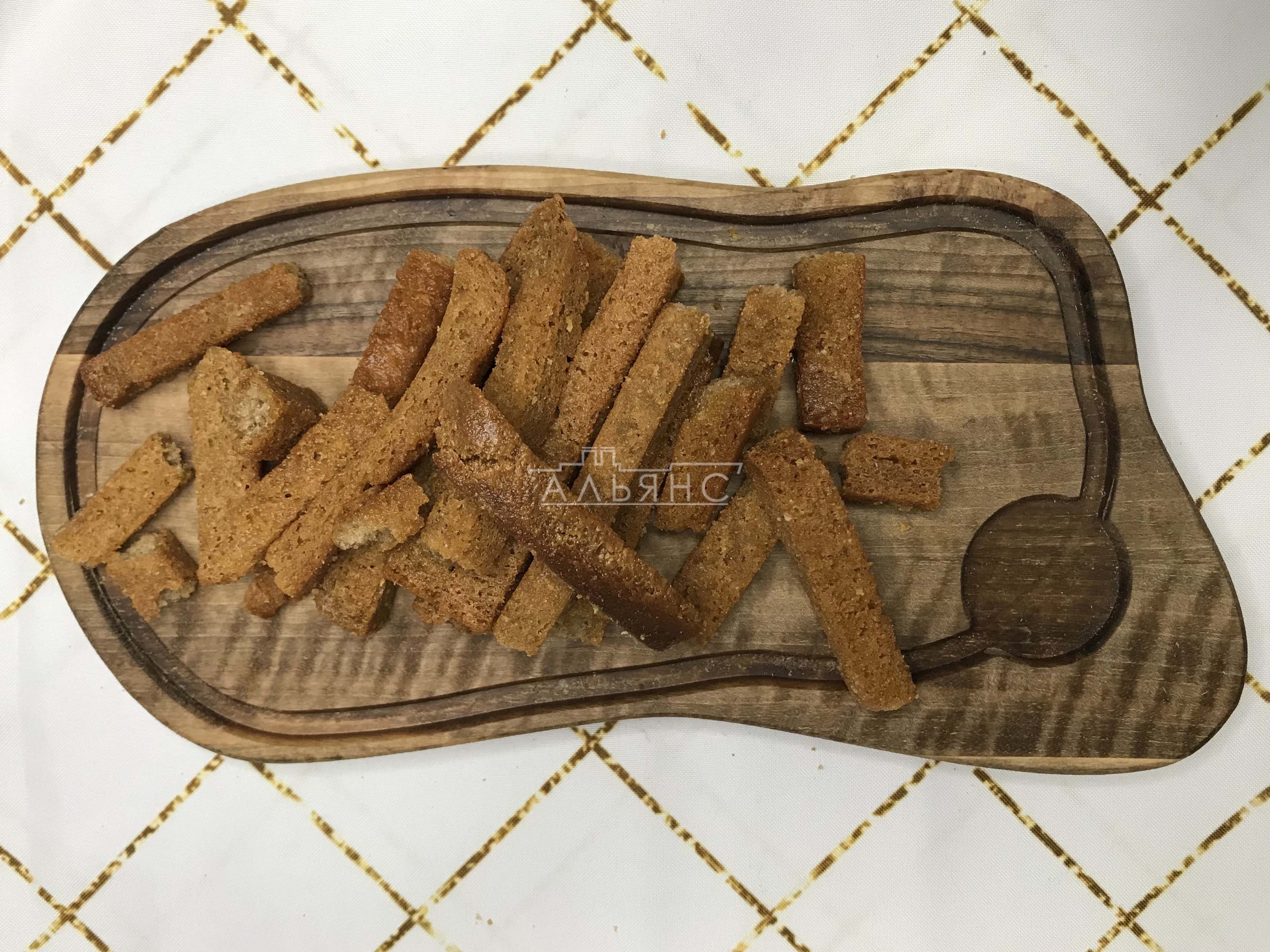 Деревенские гренки с чесноком в Куровском