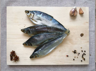 Сом чипсы: Пелядь вяленая