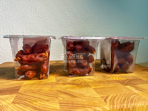 Колбаски МИНИ классические с/к (100 гр) в Куровском