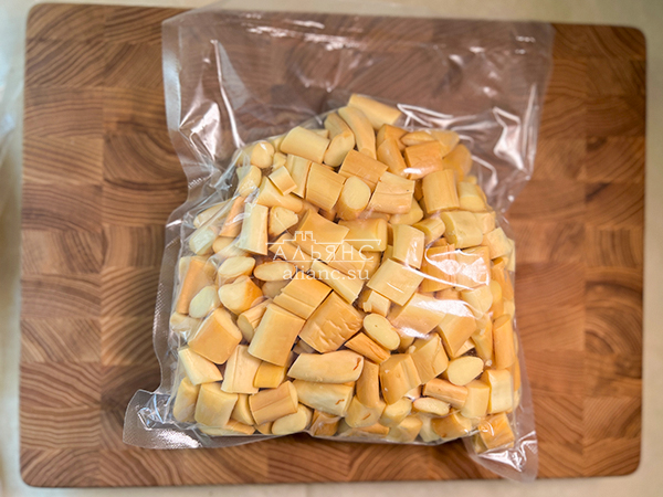Сырный продукт ФЕРМЕРСКИЙ бочонок копченый в Куровском